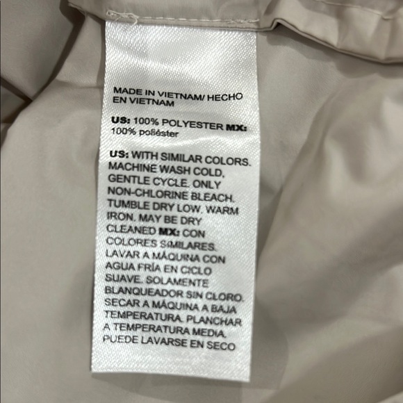 Chico's Smoky Taupe Long Sleeve Collar Blouse w/ Bungee Cuffs Size 1.5 10 NWT - Picture 7 of 8